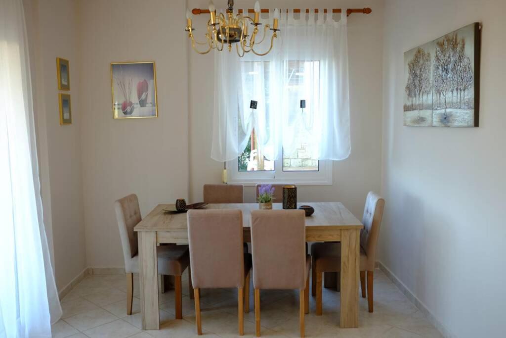 Villa Petra'S House à Polychrono Extérieur photo